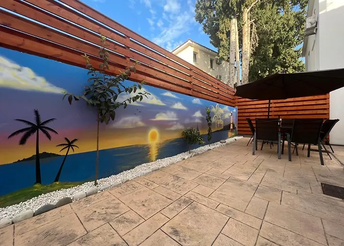 Three Bedroom Casa De פאפוס