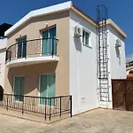 Vila Three Bedroom Casa De *