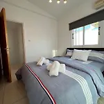 Three Bedroom Casa De